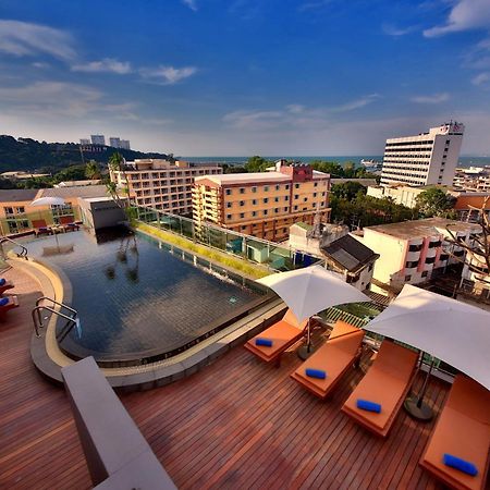 The Sun Xclusive Hotel Pattaya Exterior photo