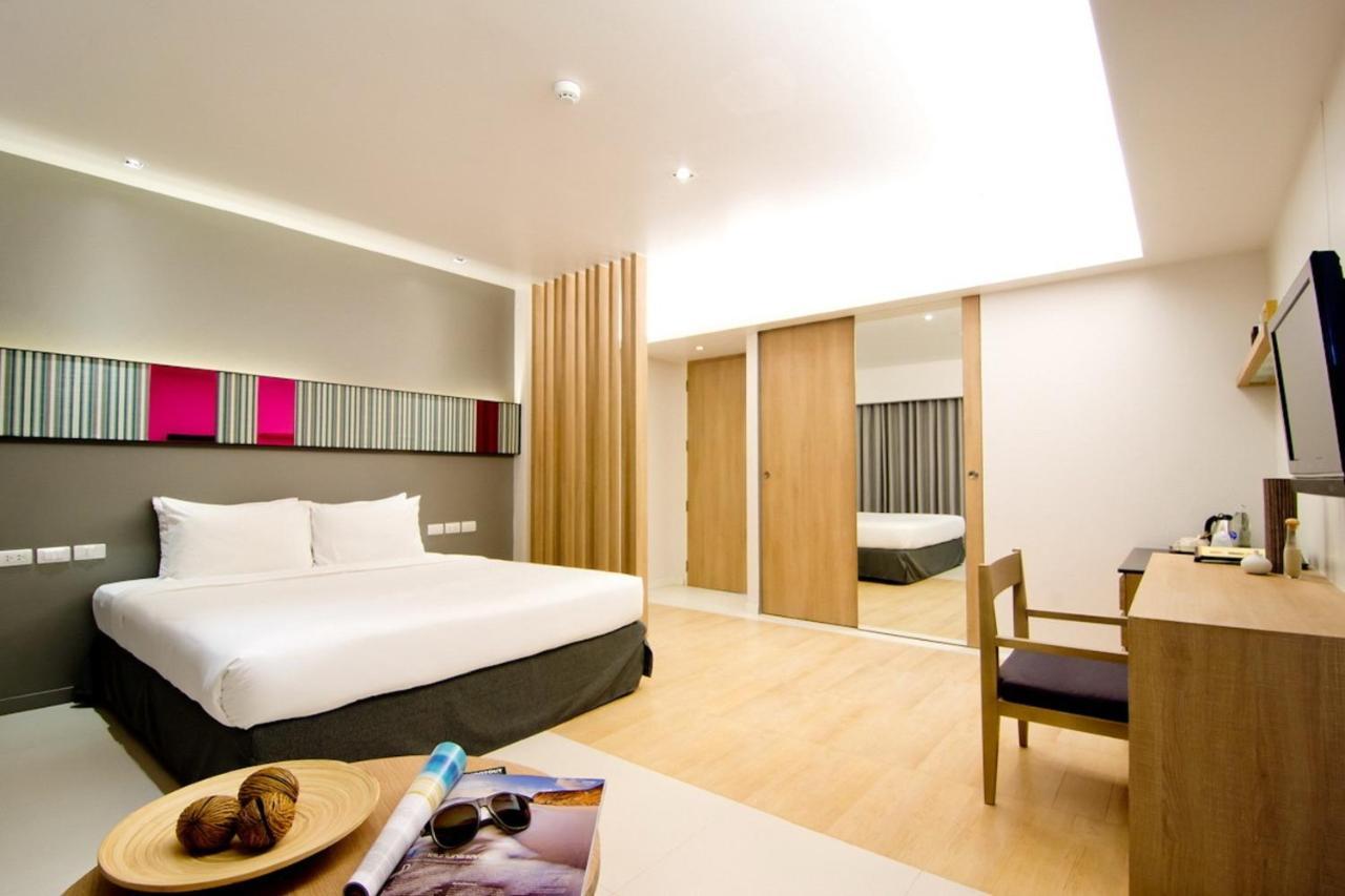The Sun Xclusive Hotel Pattaya Exterior photo