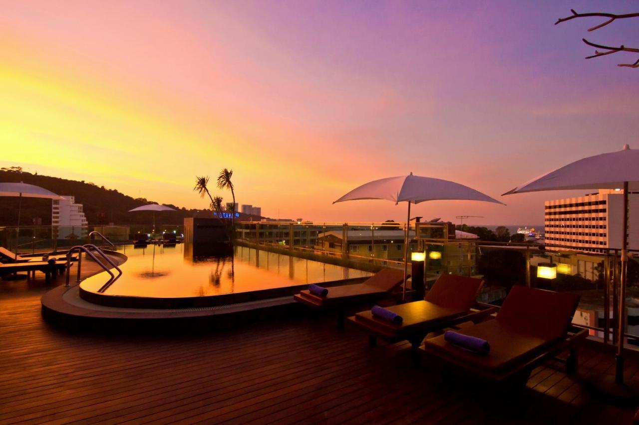 The Sun Xclusive Hotel Pattaya Exterior photo