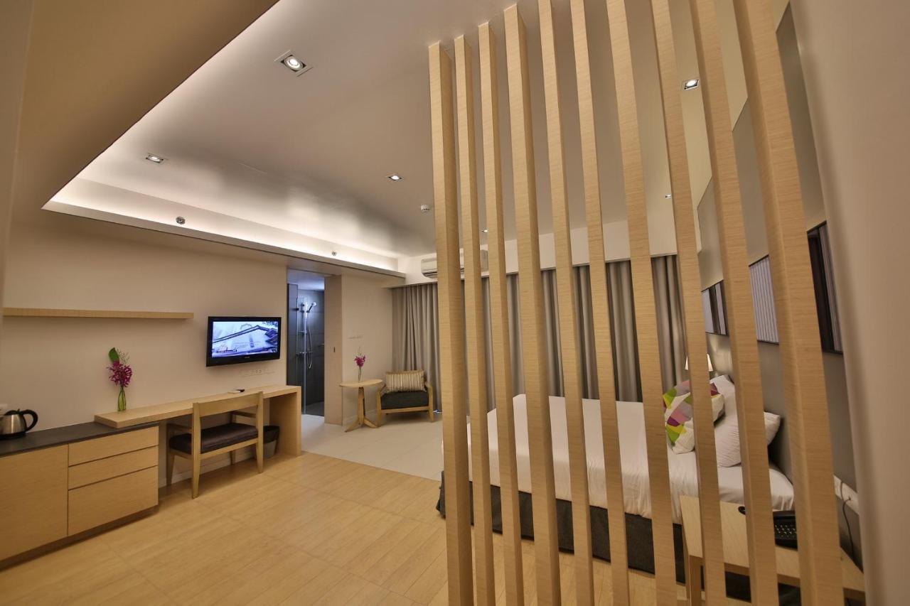 The Sun Xclusive Hotel Pattaya Exterior photo